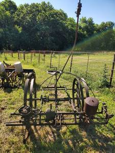 lot 1374 image: Antique Moline Plow&nbsp