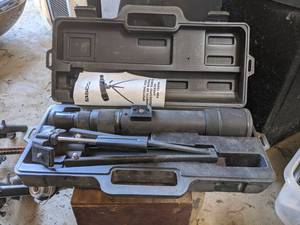 lot 5035 image: Tasco Spotting Scope