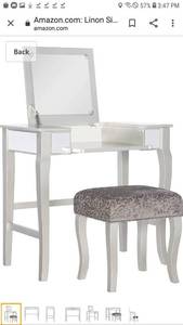 lot 1097 image: Linon Harper Vanity Set including Mirror and Stool, Silver