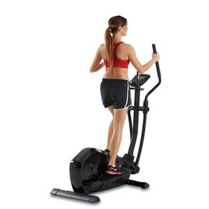 lot 1170 image: Elliptical Machine Xterra Fitness