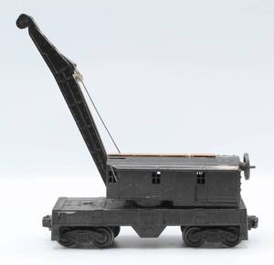lot 4140 image: Lionel 2460 Black Crane Car