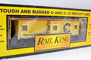 lot 4244 image: Rail King By MTH Electric Trains, Chessie Bay Window Caboose No. 30-7713