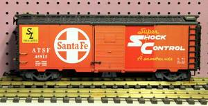 lot 4258 image: LGB 45915 Santa Fe Box Car - G Scale
