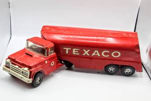 lot 4320 image: Vintage Buddy L Texaco Pressed Steel Delivery Truck