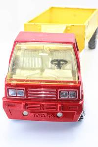 lot 4314 image: Vintage Red Tonka Truck with HaulerDump Trailer By Wyandotte Toys