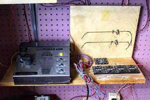 lot 4348 image: Model Rectifier Corporation Train Power 6200 Throttle Controller plus Switch Plate For G Trains