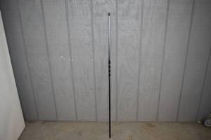 lot 18 image: 15 Single Twist Black Metal Balusters