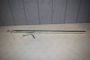 lot 137 image: Barrel Pump