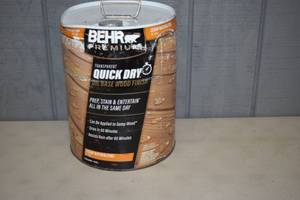 lot 138 image: 5 Gallons Behr Premium Quick Dry Transparent Wood Finish