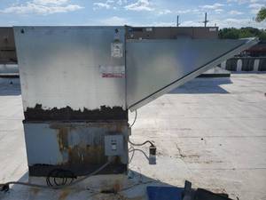 lot 4568 image: CaptiveAire Power Ventilator