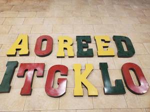 lot 4585 image: Galvanized Metal Letters