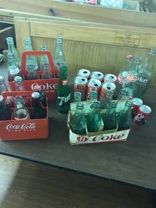lot 9575 image: lot of Coke cans and bottles