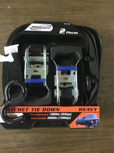 lot 9585 image: 2 Pack 12Ft Ratchet Tie Downs