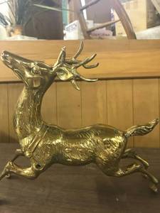 lot 9593 image: Brass reindeer decor