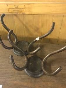 lot 9594 image: wall hooks