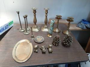 lot 1945 image: Assorted Brass Items - Candlesticks