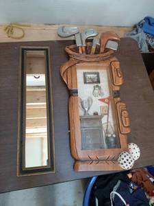 lot 1965 image: Golf Display and Mirror