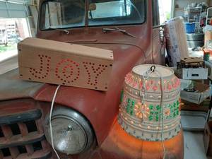 lot 1969 image: Swag Lamp and Lighted Joy