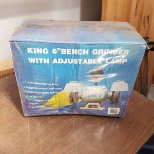 lot 1987 image: 6 Bench Grinder with Adjustable Lamp