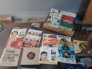 lot 3289 image: Assorted Records