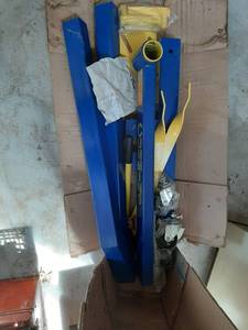 lot 3346 image: Cummins 1250 Lb Engine Stand