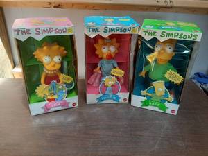 lot 3352 image: (3) The Simpsons Dolls - Bart, Lisa and Maggie