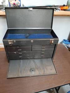 lot 3368 image: Stack-on Machinists Toolbox