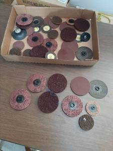 lot 3414 image: Assorted Abrasive Discs