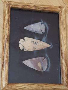 lot 7085 image: 3 Arrowheads  spear points in 5 x 7 frame