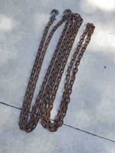 lot 7112 image: Log chain, approximately 24 ft