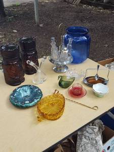 lot 6235 image: Assorted glassware. Peanut jar has chips. Condiment set is mismatched