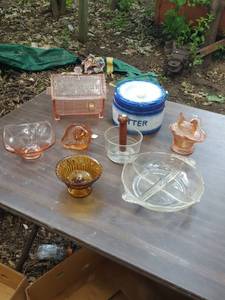 lot 6244 image: Assorted glassware
