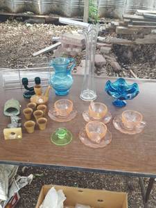 lot 6245 image: Assorted decor