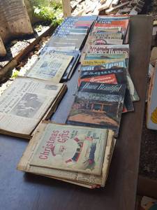 lot 6268 image: Old newspapers and magazines