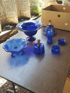 lot 6275 image: Blue glassware