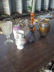 lot 6279 image: Vases and decanters