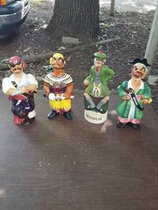 lot 6294 image: 4 liquor decanters