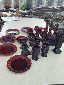 lot 6309 image: Avon ruby red glassware