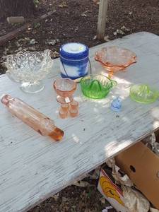 lot 6310 image: Assorted glassware