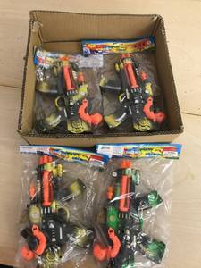 lot 6341 image: 4 toy guns