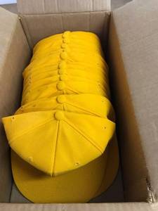 lot 6369 image: 16 yellow ballcaps Medium