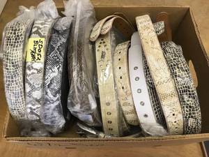 lot 6389 image: approx 75 assorted fashion belts