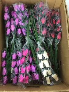 lot 6431 image: approx 40 assorted fake floral bouquets