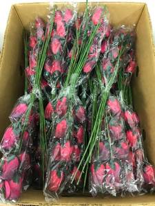 lot 6482 image: 40 red artificial floral bouquets