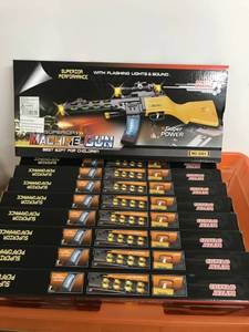 lot 6534 image: 9 toy guns