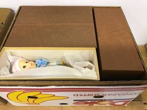 lot 6553 image: approx 8 dolls