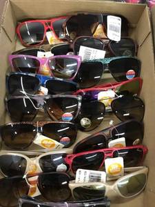 lot 6578 image: approx 16 pairs sunglasses