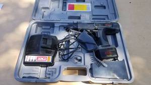 lot 4034 image: Senco Duraspin Screwgun