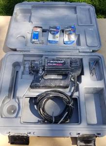 lot 4035 image: Rotozip Spirail Saw with case