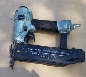 lot 4041 image: Hitachi Brad Nailer